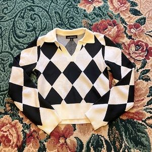 NWOT Checkered Sweater Juniors Size M